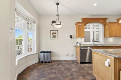 Kitchen Island Photo of 4188 Balaclava Street, Vancouver, BC