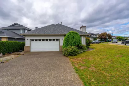 1372 Oxford Street, Coquitlam, BC, Coquitlam — Single Family Residence for sale