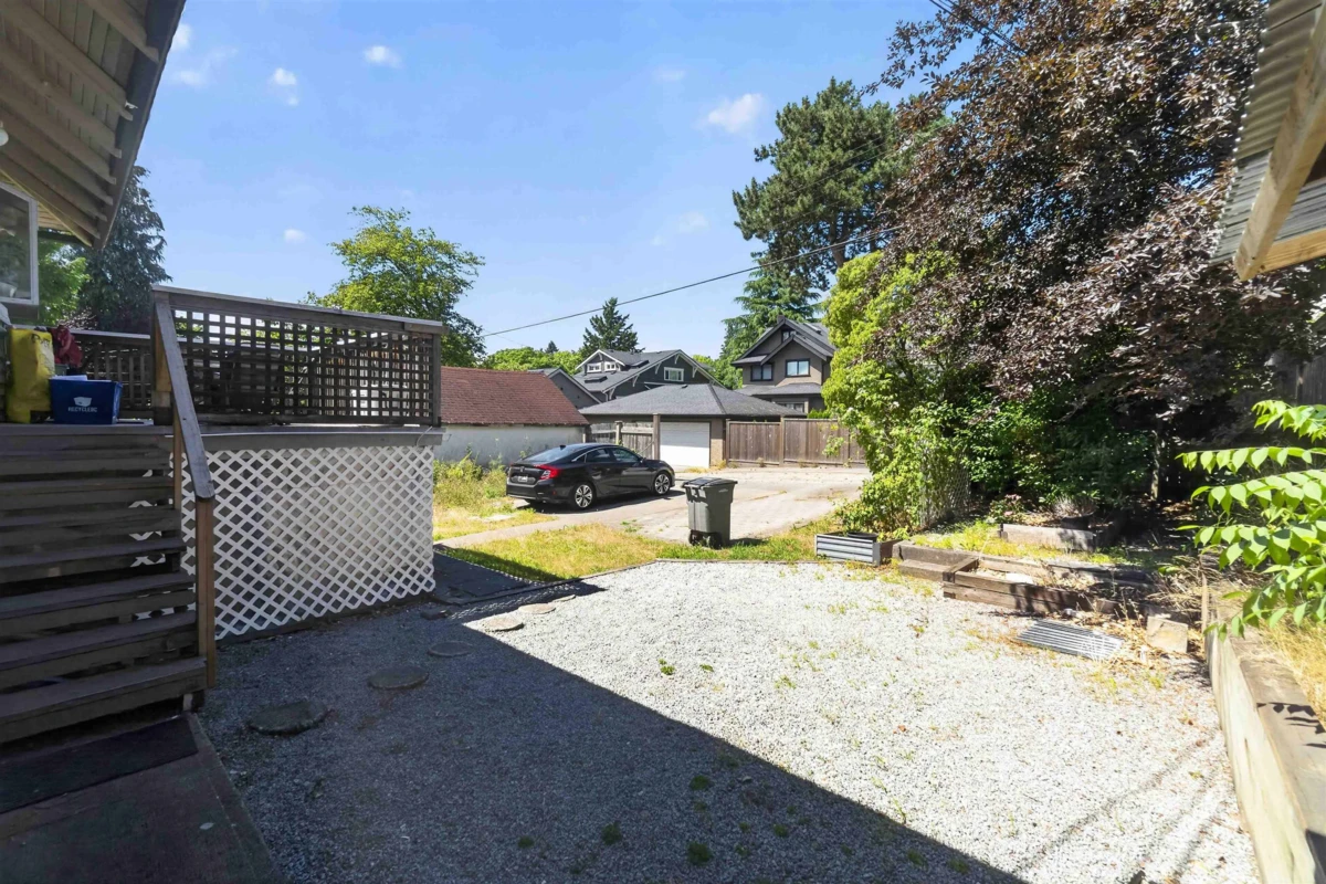 Living Room Photo of 2063 W 37th Avenue, Vancouver, BC