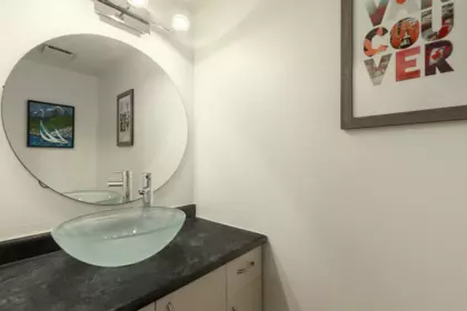 Loft / Bonus Room Photo of 106 876 W 14th Avenue, Vancouver, BC