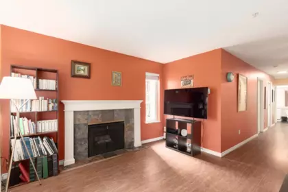 Powder Room Photo of 106 876 W 14th Avenue, Vancouver, BC