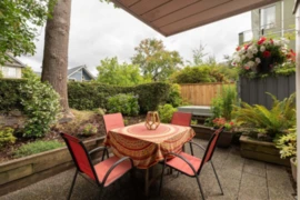 106 876 W 14th Avenue, Vancouver, BC