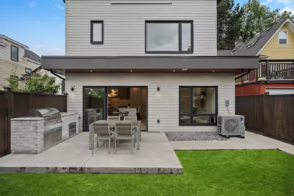 Outdoor Kitchen Photo of 2 2211 William Street, Vancouver, BC