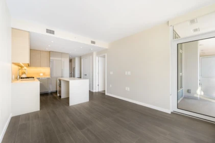 2804 4168 Lougheed Highway, Burnaby, BC, Burnaby — Apartment/Condo for sale