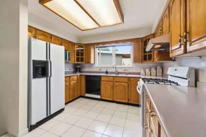 Breakfast Nook Photo of 1522 Haversley Avenue, Coquitlam, BC