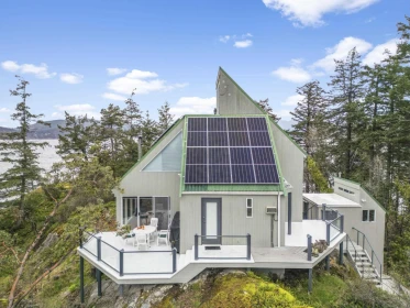28 Passage Island, Vancouver, BC, Vancouver — Single Family Residence for sale