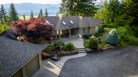 6190 Parsons Road, Chilliwack, BC, Chilliwack — Single Family Residence for sale