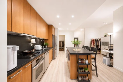 Pantry Photo of 915 1333 W Georgia Street, Vancouver, BC