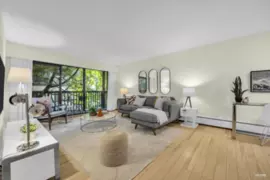 103 150 E 5th Street, North Vancouver, BC