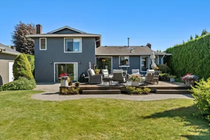 46201 Strathcona Road, Chilliwack, BC, Chilliwack — Single Family Residence for sale