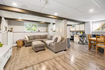 Pantry Photo of 31536 Monarch Court, Abbotsford, BC