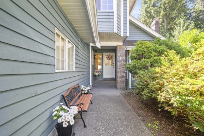 Garden / Landscaping Photo of 2445 Mowat Place, North Vancouver, BC