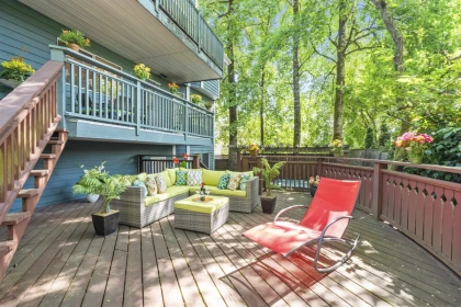Outdoor Deck Photo of 2445 Mowat Place, North Vancouver, BC