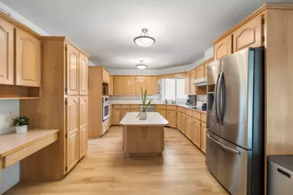 Breakfast Nook Photo of 7601 Sapphire Drive, Chilliwack, BC