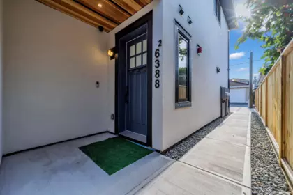 2 6388 Argyle Street, Vancouver, BC, Vancouver — Half Duplex for sale