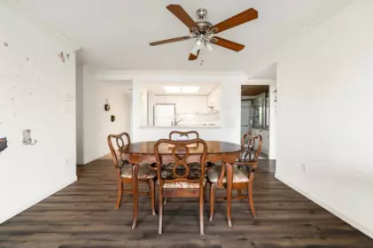 Kitchen Island Photo of 501 6080 Minoru Boulevard, Richmond, BC