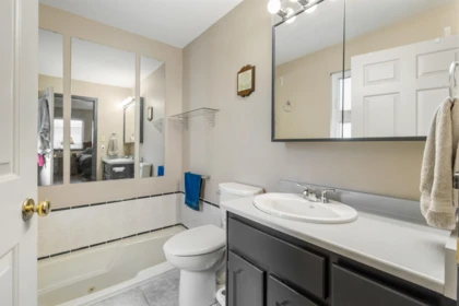 Basement Recreation Room Photo of 9366 209b Street, Langley, BC