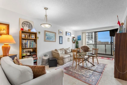 403 2119 Bellevue Avenue, West Vancouver, BC, West Vancouver — Apartment/Condo for sale