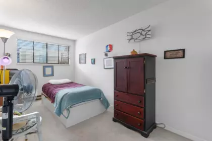 Primary Bedroom Photo of 403 2119 Bellevue Avenue, West Vancouver, BC
