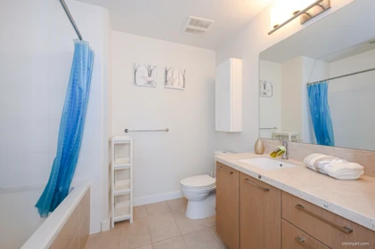Primary Bathroom Photo of 321 5311 Cedarbridge Way, Richmond, BC
