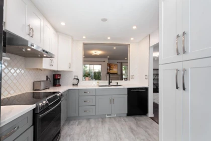 Primary Bedroom Photo of 20 2590 Panorama Drive, Coquitlam, BC