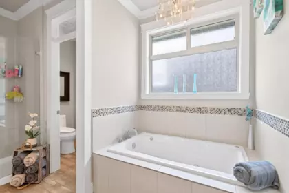 Laundry Room Photo of 36497 Carnarvon Court, Abbotsford, BC