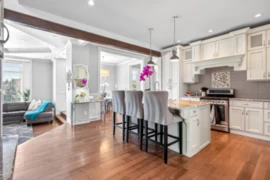 36497 Carnarvon Court, Abbotsford, BC