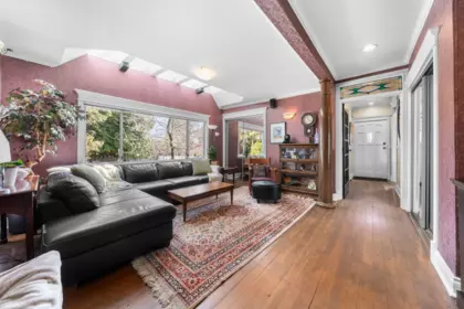 628 E 5th Street, North Vancouver, BC, North Vancouver — Single Family Residence for sale