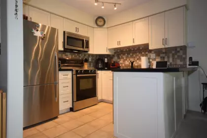 210 74 Miner Street, New Westminster, BC, New Westminster — Apartment/Condo for sale