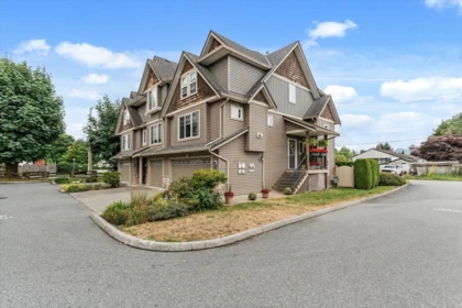 19 8830 Nowell Street, Chilliwack, BC, Chilliwack — Townhouse for sale