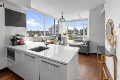 1001 108 E 1st Avenue, Vancouver, BC, Vancouver — Apartment/Condo for sale