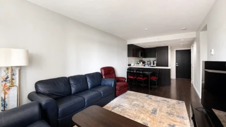 1805 3093 Windsor Gate, Coquitlam, BC, Coquitlam — Apartment/Condo for sale
