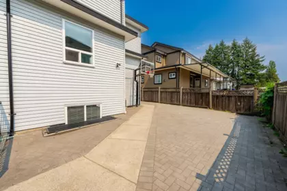 Staircase Photo of 14516 110a Avenue, Surrey, BC