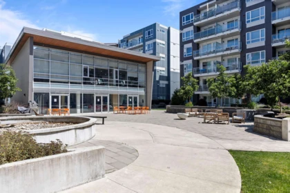 419 10581 140 Street, Surrey, BC, Surrey — Apartment/Condo for sale