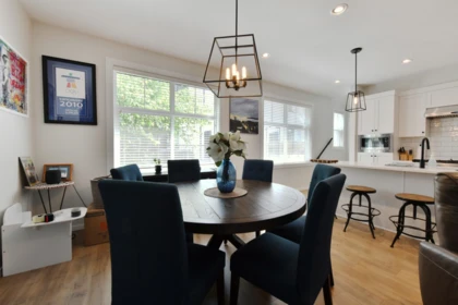 Kitchen Photo of 8 3339 148 Street, Surrey, BC