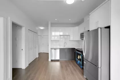 504 9983 E Barnston Drive, Surrey, BC, Surrey — Apartment/Condo for sale
