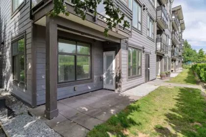 Outdoor Deck Photo of 214 9983 E Barnston Drive, Surrey, BC