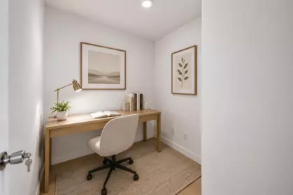 Breakfast Nook Photo of 2101 565 Smithe Street, Vancouver, BC