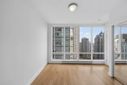 Walk-In Closet Photo of 2101 565 Smithe Street, Vancouver, BC