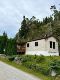 Primary Bedroom Photo of 15 7668 Sunshine Coast Highway, Halfmoon Bay, BC