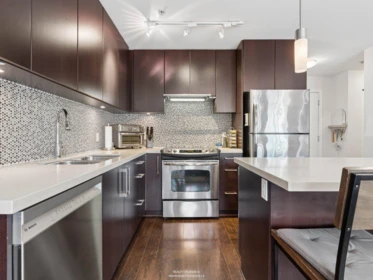 Breakfast Nook Photo of 215 15735 Croydon Drive, Surrey, BC