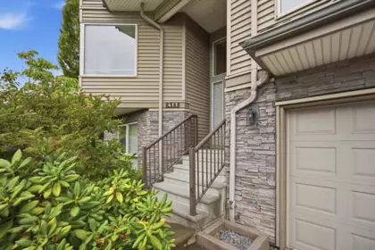 411 1215 Lansdowne Drive, Coquitlam, BC, Coquitlam — Townhouse for sale