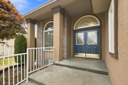 Living Room Photo of 17172 102 Avenue, Surrey, BC