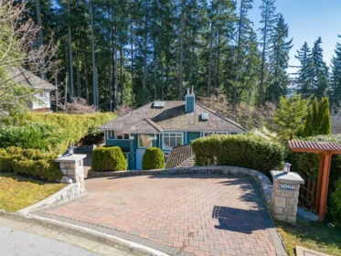 3866 Michener Way, North Vancouver, BC, North Vancouver — Single Family Residence for sale