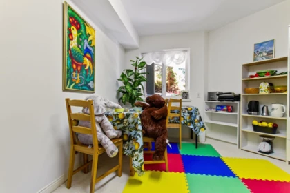 Hallway Photo of 3866 Michener Way, North Vancouver, BC