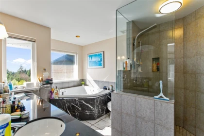 Loft / Bonus Room Photo of 3866 Michener Way, North Vancouver, BC
