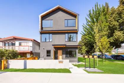 1 2995 Adanac Street, Vancouver, BC, Vancouver — Townhouse for sale