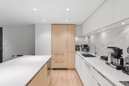 Kitchen Photo of 305 1500 Fern Street, North Vancouver, BC