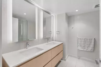 Powder Room Photo of 305 1500 Fern Street, North Vancouver, BC