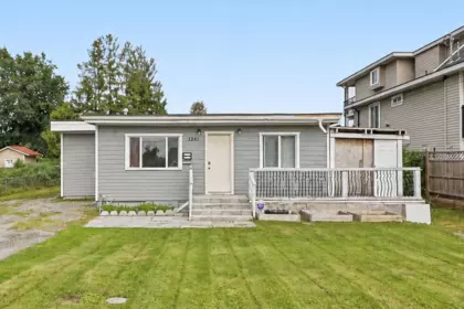 12441 113 Avenue, Surrey, BC, Surrey — Single Family Residence for sale